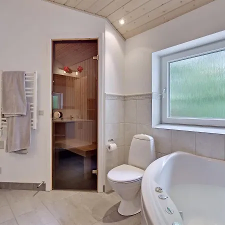 Gundel - 400m From The Sea By Interhome * Blavand