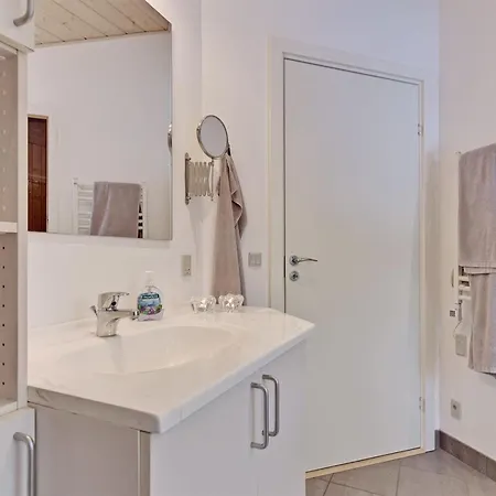 Gundel - 400m From The Sea By Interhome Feriehus