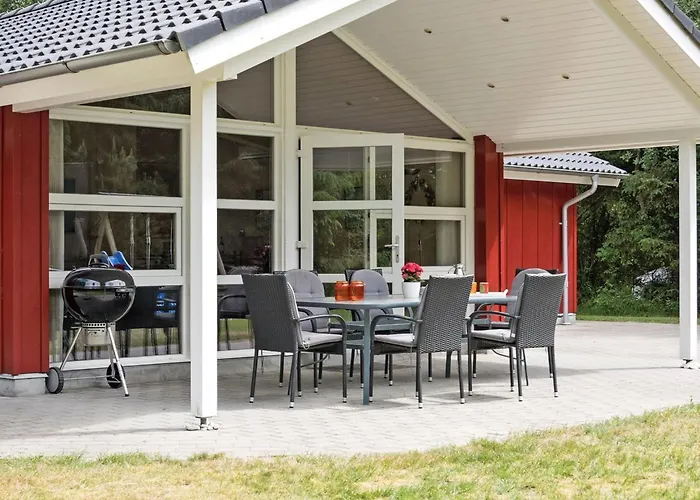 Gundel - 400m From The Sea By Interhome *