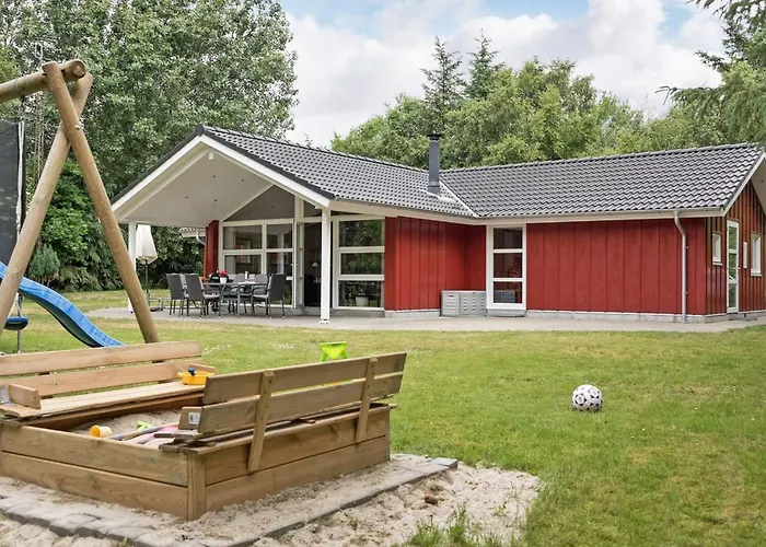 Gundel - 400m From The Sea By Interhome *