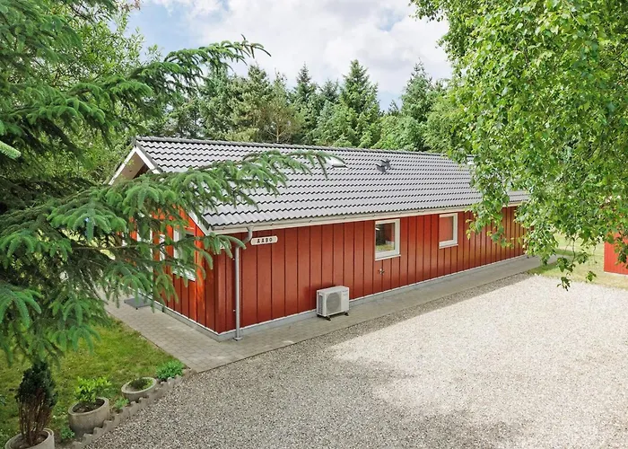 Gundel - 400m From The Sea By Interhome Holiday home