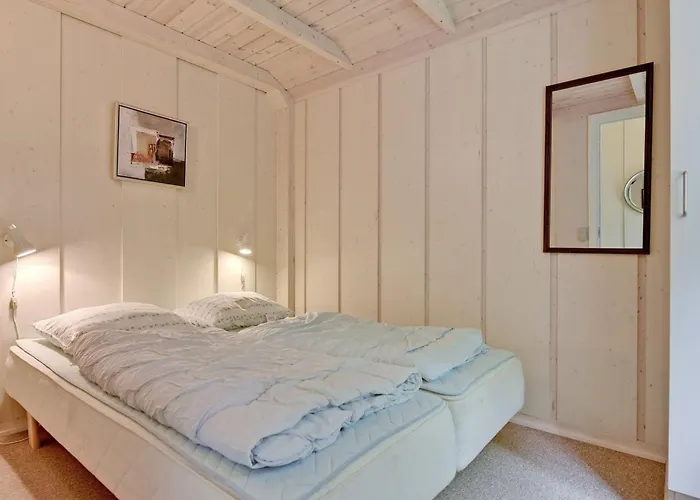 Holiday home Gundel - 400m From The Sea By Interhome